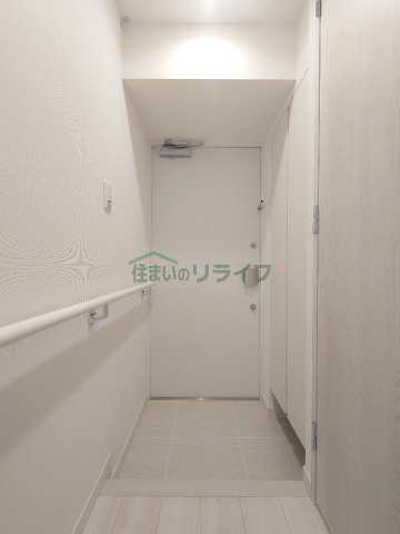 コンフォリア・リヴ西葛西の玄関写真