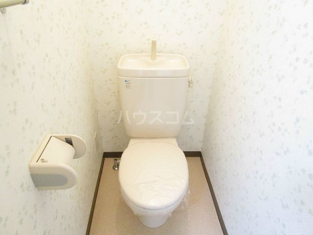 アン・ソレイエのトイレ写真