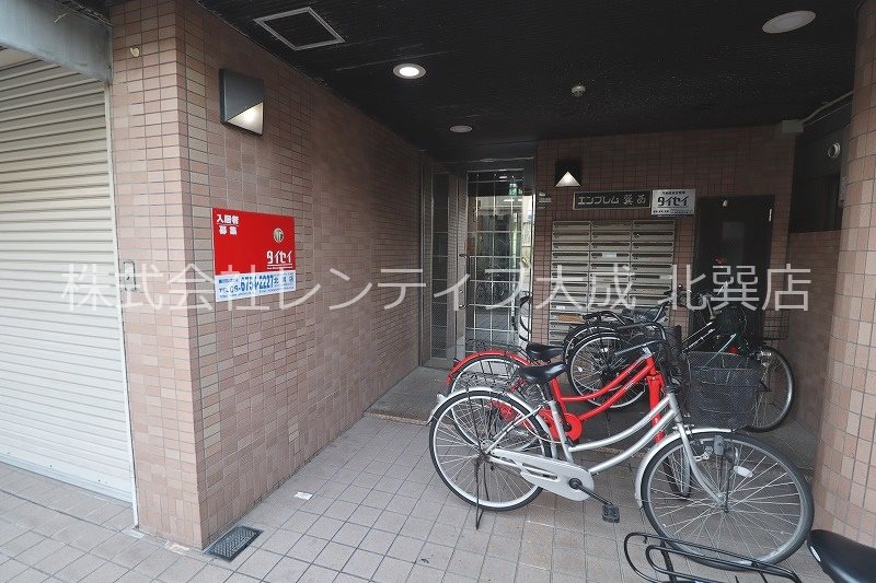 エンブレム巽西の外観写真