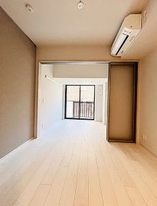 居室・リビング　参考写真：別部屋タイプ