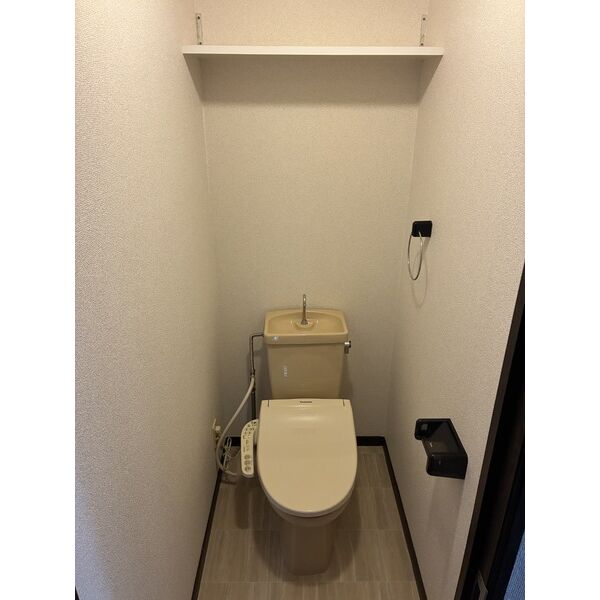 ヒルクレスト大濠公園駅のトイレ写真
