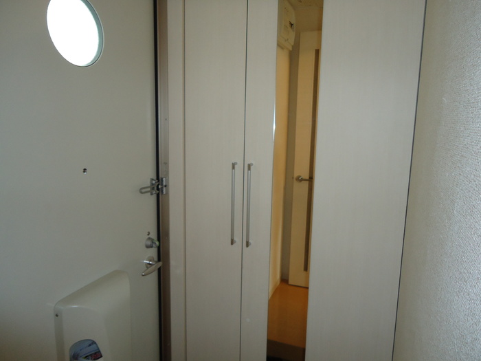 玄関　別のお部屋の写真です