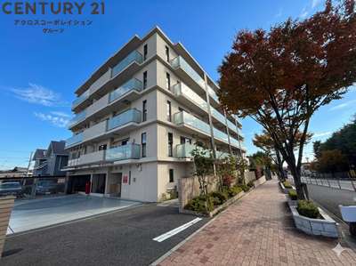建物外観　オートロック付き・防犯カメラ付きでセキュリティ安心！