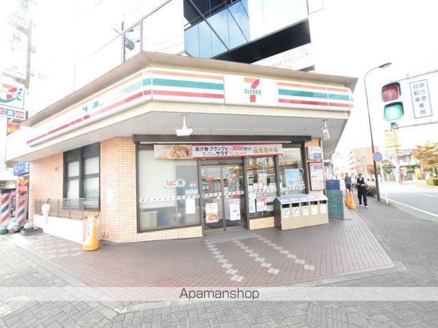 コンビニ　セブンイレブン（コンビニ）まで2330m