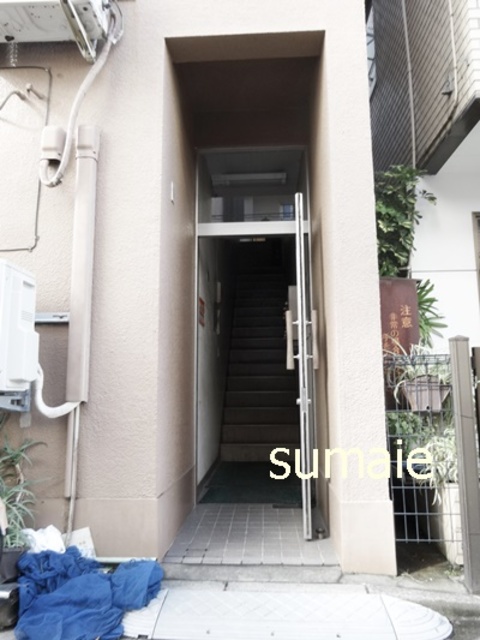 横山マンションの外観写真
