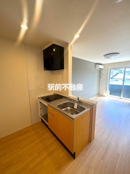 西鉄天神大牟田線 紫駅 徒歩8分 2階建 築2年のキッチン写真