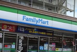コンビニ　ファミリーマート 稲穂姫島通店（コンビニ）まで40m