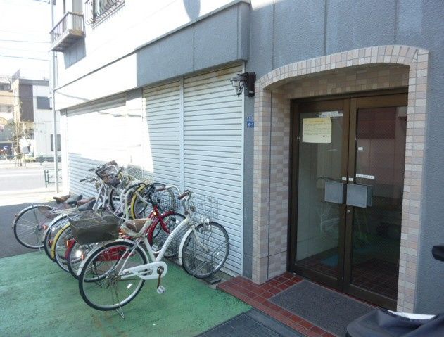 駐車場　駐輪場