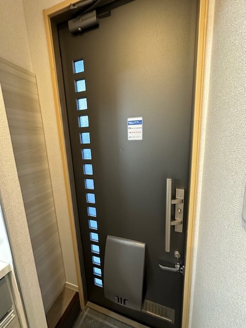 ルガール沼袋の玄関写真