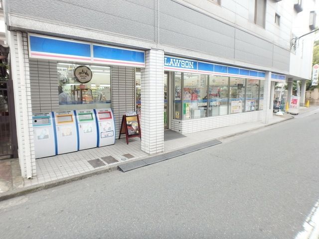 コンビニ　ローソン溝の口店（コンビニ）まで218m