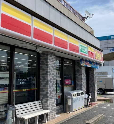コンビニ　デイリーヤマザキ江東辰巳3丁目店（コンビニ）まで1177m