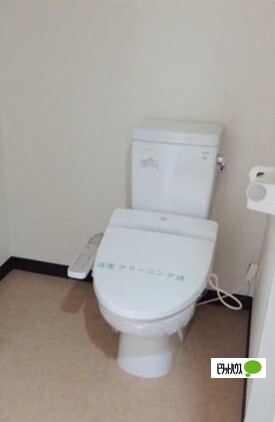 Human Residenceのトイレ写真