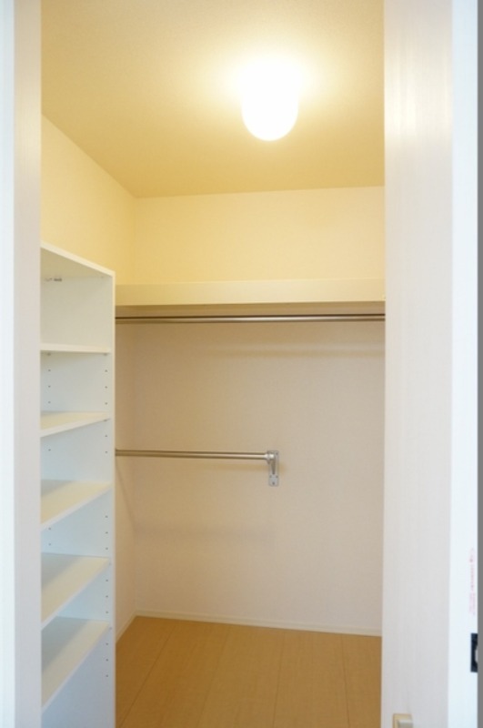 収納　図面と現状に相違がある場合には現状を優先