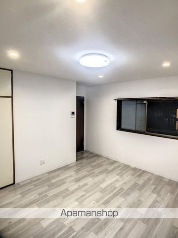 HOUSE 1651の居間写真