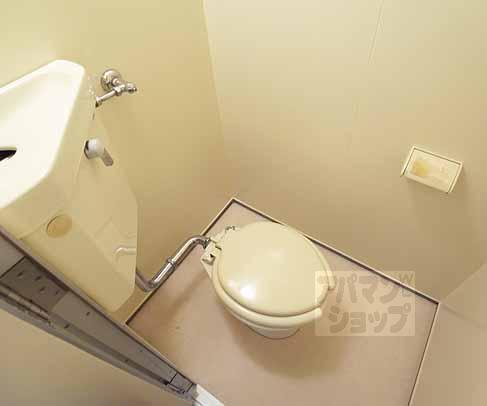 パールハイツ祇温のトイレ写真