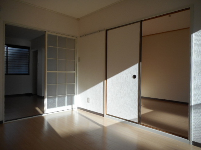 その他部屋・スペース　洋室全面