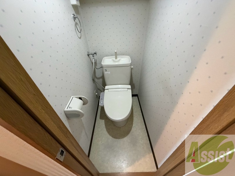 地下鉄東豊線 環状通東駅 徒歩10分 4階建 築28年のトイレ写真