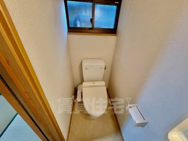 西川コーポのトイレ写真