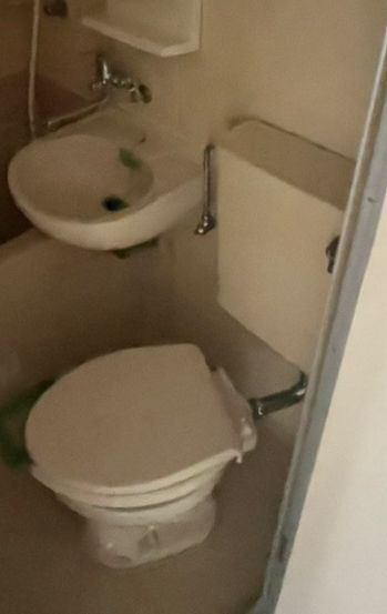 トイレ　別部屋参考写真