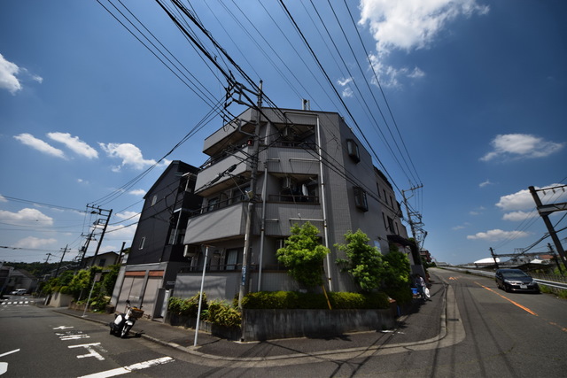 建物外観　☆落ち着いた住環境☆