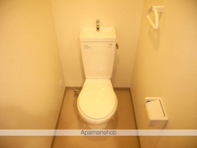 地下鉄中央線 森ノ宮駅 徒歩6分 7階建 築24年のトイレ写真