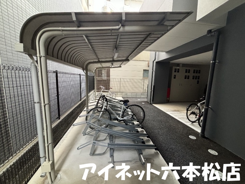 地下鉄七隈線 薬院駅 徒歩8分 9階建 築4年の外観写真