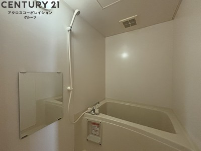 バス・シャワールーム　落ち着く空間のバスルーム♪