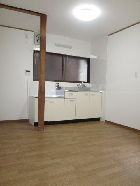 宮代明知借家のキッチン写真
