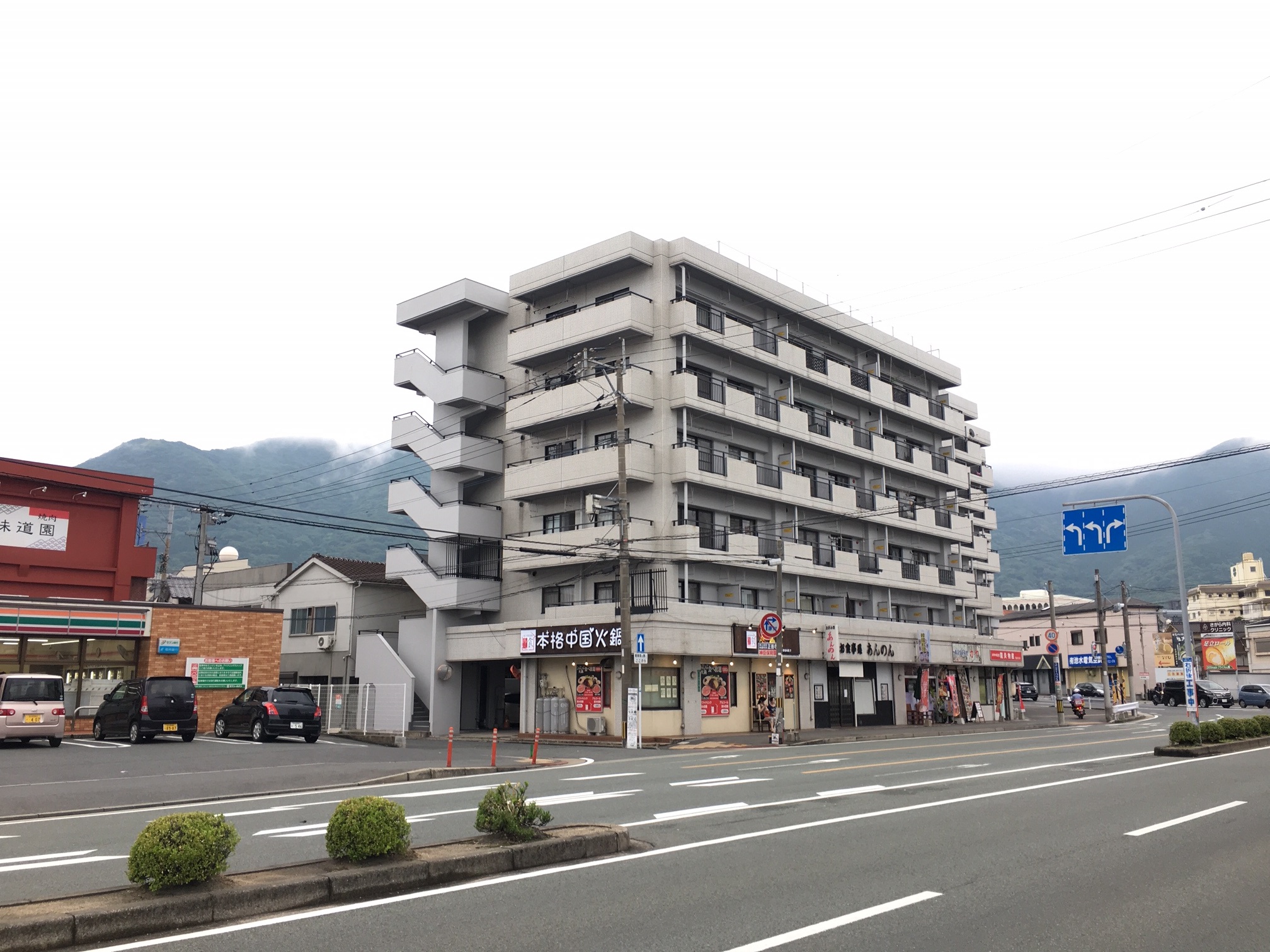 建物外観　当社へ連絡の場合仲介手数料無料！！連絡は0935118822