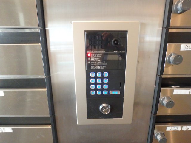 セキュリティ　オートロック完備