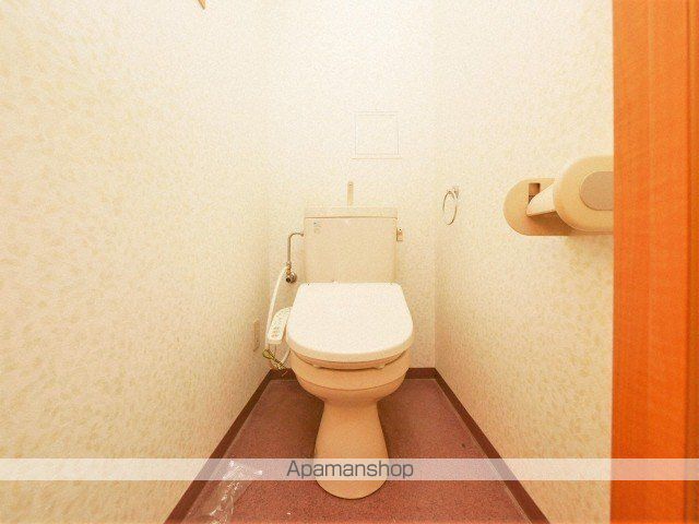 地下鉄四つ橋線 住之江公園駅 徒歩15分 5階建 築24年のトイレ写真