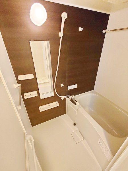 バス・シャワールーム　別のお部屋の画像となります（イメージ画像となります）