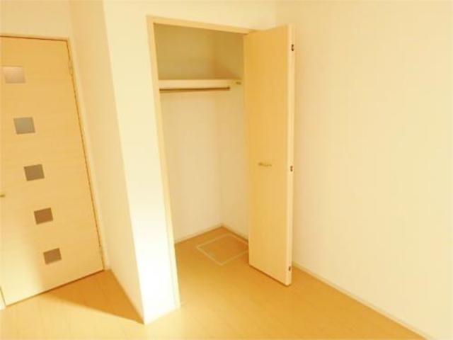 収納　収納たっぷりお荷物の多い方も安心です