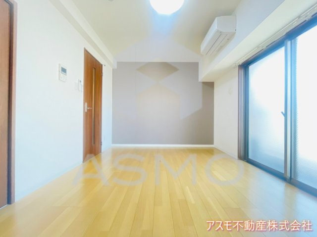 アレーズ南通りの居間写真