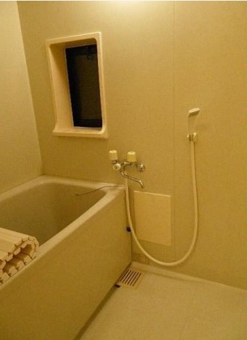 バス・シャワールーム　追い焚きバス