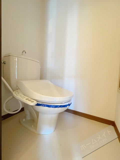 【貝塚市石才のアパートのトイレ】
