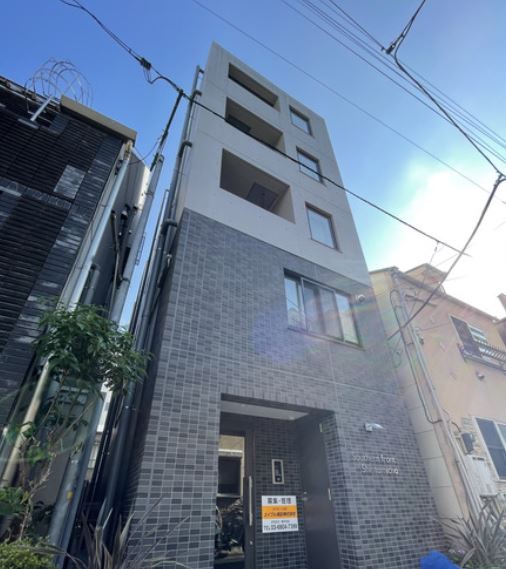 建物外観　★築浅で高級感のあるマンション★