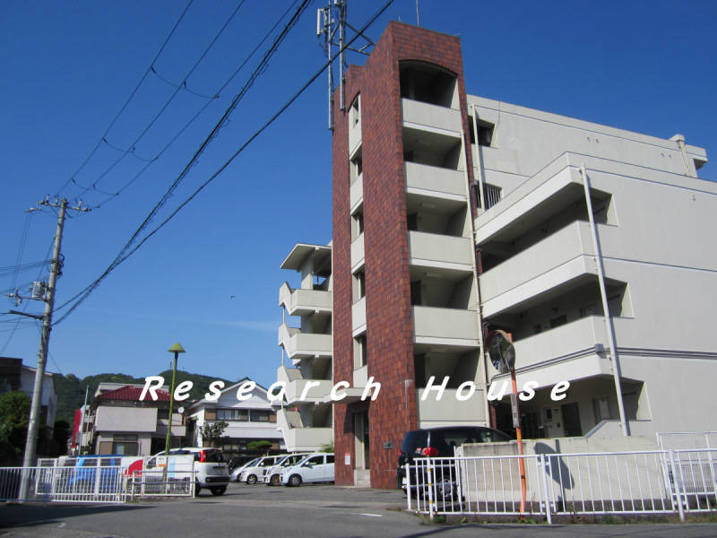 姫路市北平野のマンションの建物外観