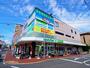 コンビニ　ファミリーマート（コンビニ）まで176m
