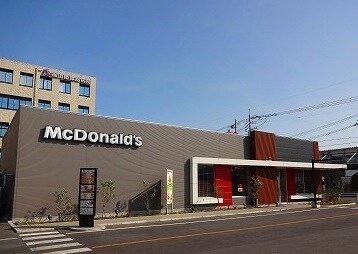 飲食店　マクドナルド（飲食店）まで418m
