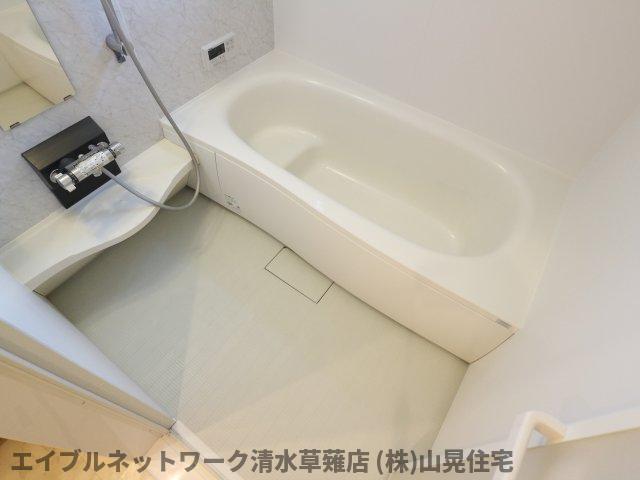 ＪＲ東海道本線 草薙駅 徒歩17分 2階建 築13年の風呂写真