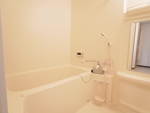 グラヴィス・テール_内装_2