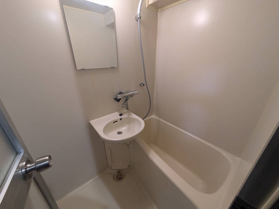 バス・シャワールーム　浴室