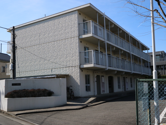 ファミール豊友の建物外観