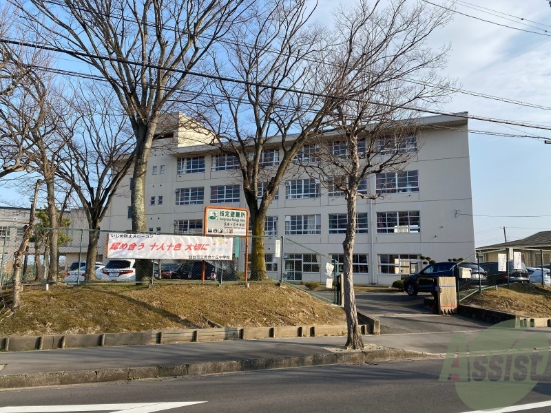 中学校　仙台市立長命ヶ丘中学校（中学校）まで518m