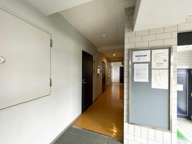 エントランス　エントランス部分