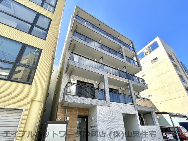 建物外観　きれいな外観です