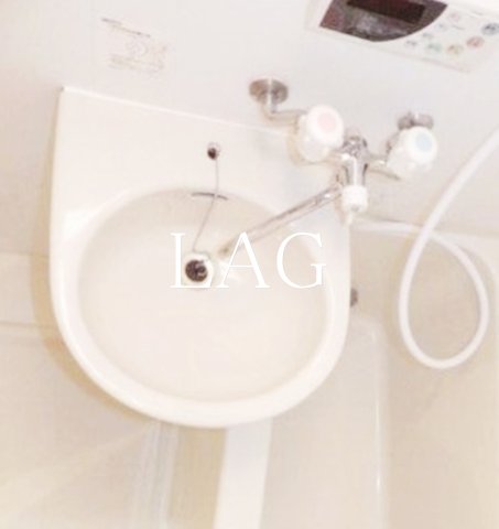 洗面設備　洗面台です。