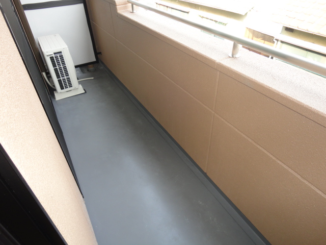 バルコニー　ベランダ