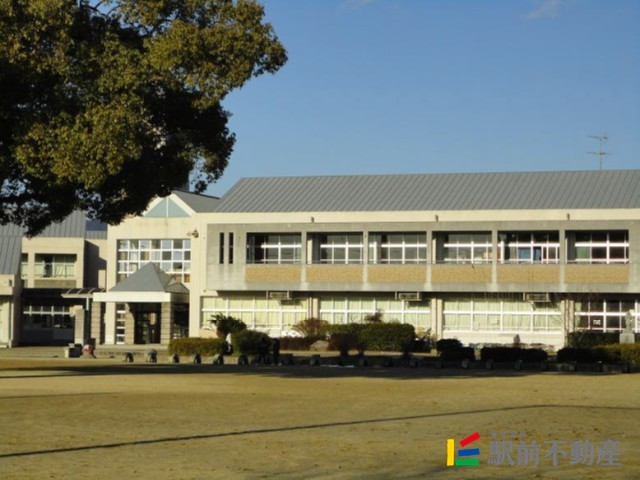 小学校　甘木小学校（小学校）まで1000m